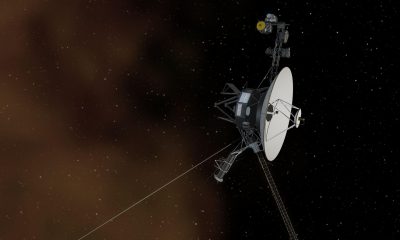 Nave espacial- sistema solar- 37 años- modofun
