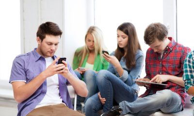 ¿Sabías que usar celulares nos hace maleducados?