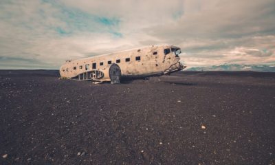 ¿Sabías que abandonaron un avión en Islandia?