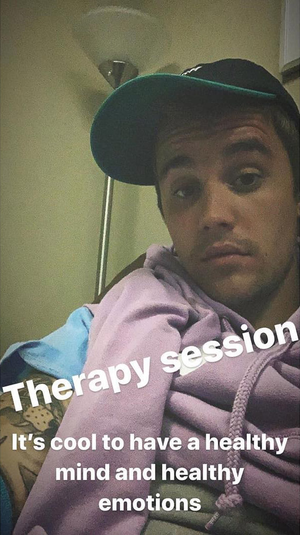 Justin Bieber se reporta desde terapia