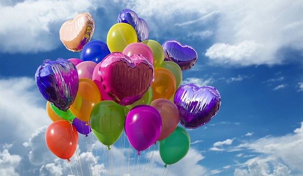 ¿Sabías que los globos de helio tardan años en desintegrarse?