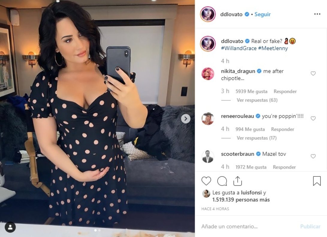Demi Lovato publicó foto embarazada