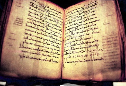 ¿Sabías que el primer texto en castellano tiene más de 1000 años?